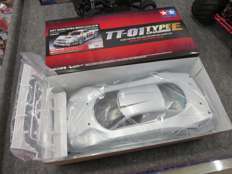 タミヤ　TT-01 メルセデスベンツ　CLK-GTR